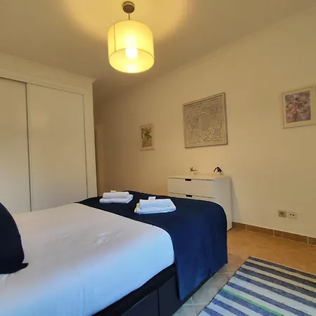 Albufeira Valley 2 With Pool By Homing *