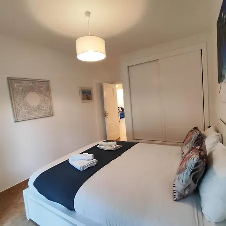 Albufeira Valley 2 With Pool By Homing *