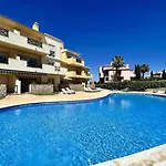 Albufeira Valley 2 With Pool By Homing * Албуфейра