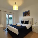 Albufeira Valley 2 With Pool By Homing Albufeira