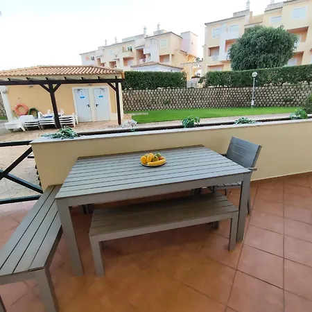 Albufeira Valley 2 With Pool By Homing * Албуфейра